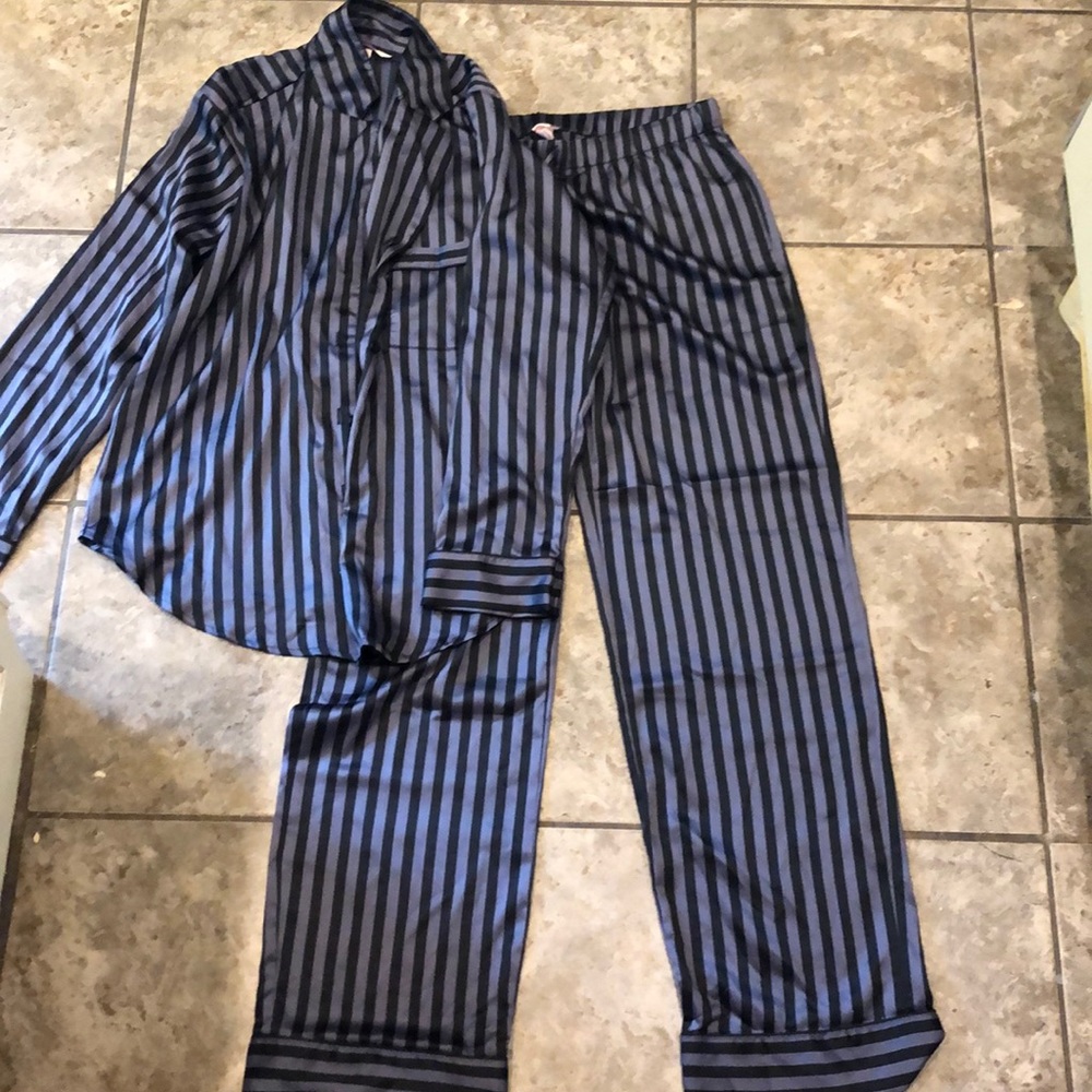 Victoria Secret satin pajama set